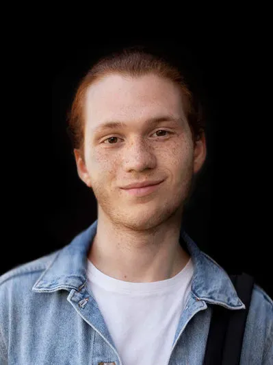 Students connecting through peer support